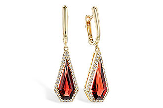 K319-20225: EARR 3.16 TW GARNET 3.40 TGW